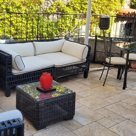 Maison De 6 Pieces Au Coeur Du Village D'eze Holiday home