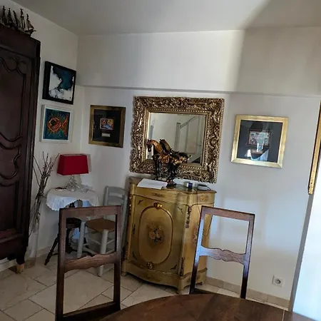 Maison De 6 Pieces Au Coeur Du Village D'eze Holiday home Eze