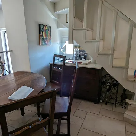 Maison De 6 Pièces Au Coeur Du Village D'eze Èze